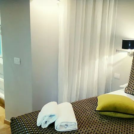 Konukevi Angel Spagna 4*
